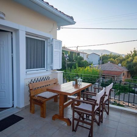 House Of Hats - Next To The Coast - Karavomylos Bagian luar foto