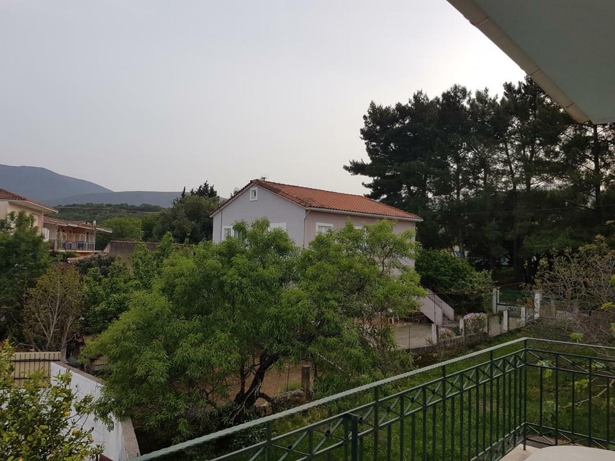 House Of Hats - Next To The Coast - Karavomylos Bagian luar foto